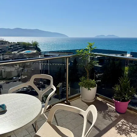 Spectacular Seaview Apartment Vlore Exterior photo